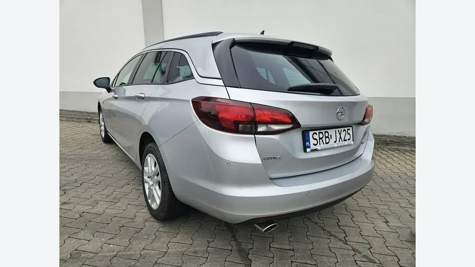 OPEL Astra -