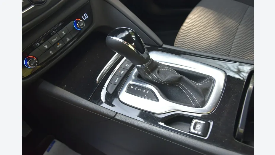 OPEL Insignia -