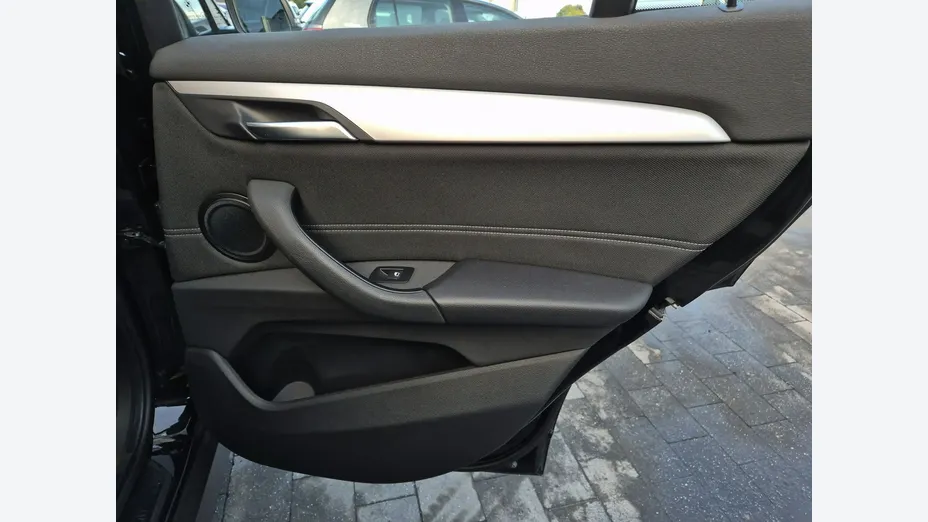 BMW X1 -