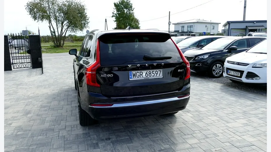 VOLVO XC90 -