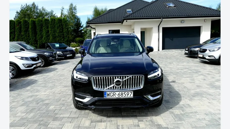 VOLVO XC90 -