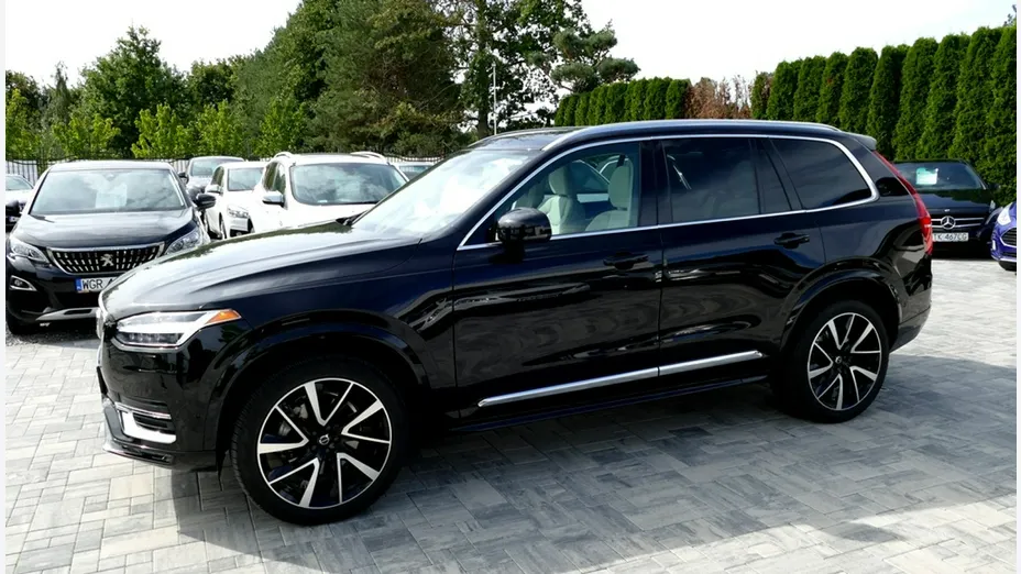 VOLVO XC90 -