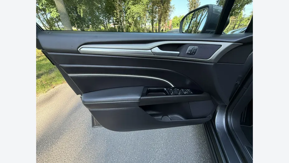 FORD Mondeo -