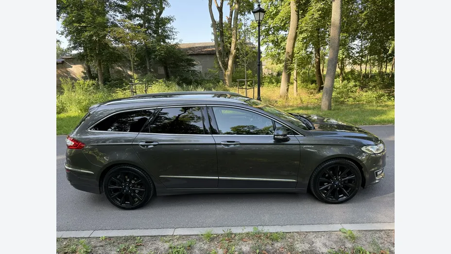 FORD Mondeo -