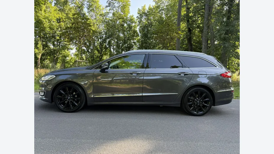 FORD Mondeo -