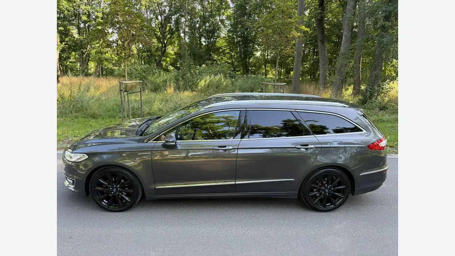 FORD Mondeo -