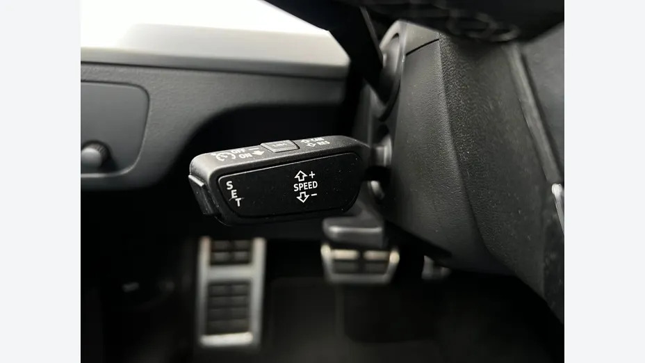 AUDI Q5 Q5 40 TFSI mHEV Quattro S Line S tronic