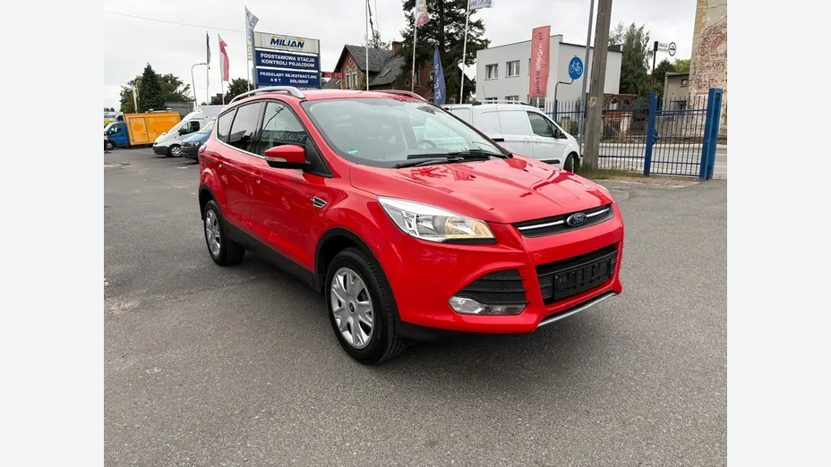 FORD Kuga -