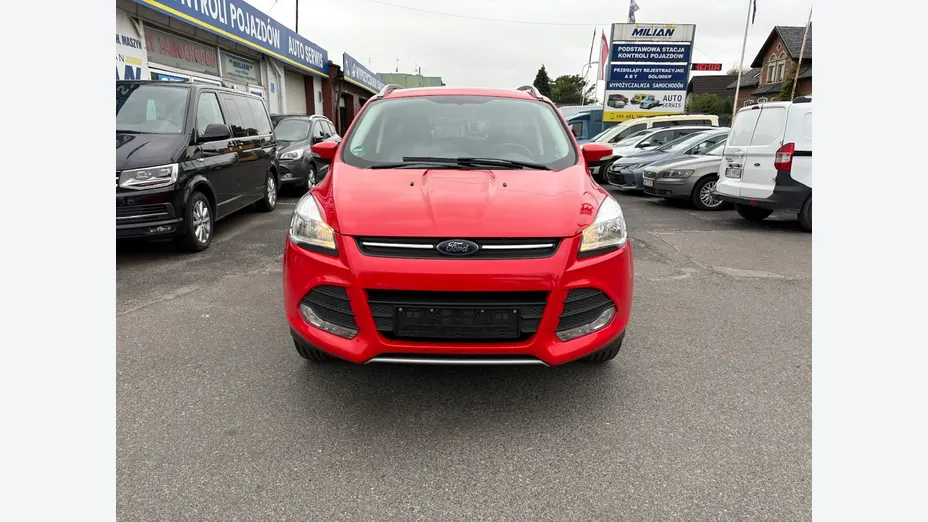 FORD Kuga -