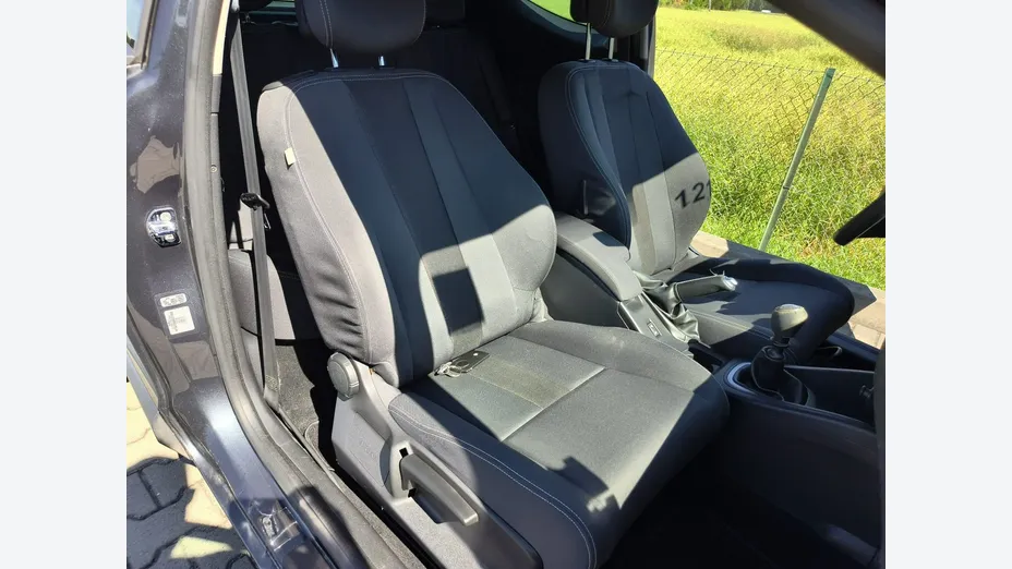 RENAULT Megane -