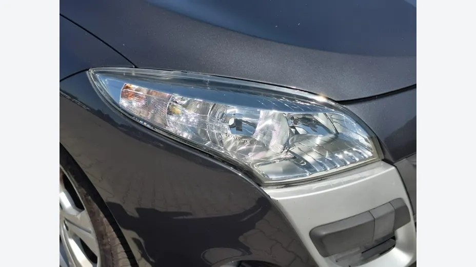 RENAULT Megane -