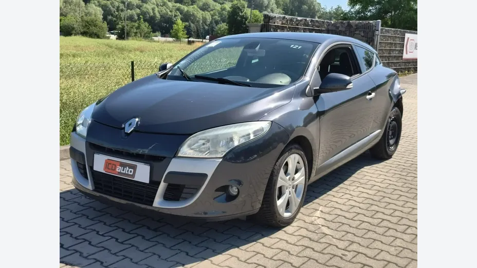RENAULT Megane -