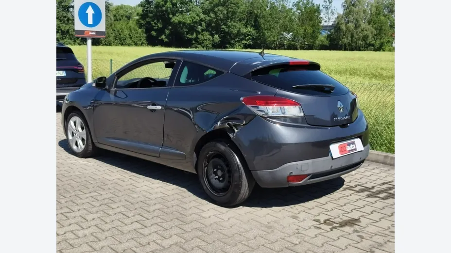 RENAULT Megane -