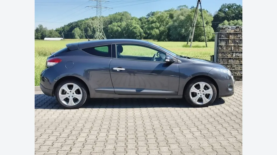 RENAULT Megane -