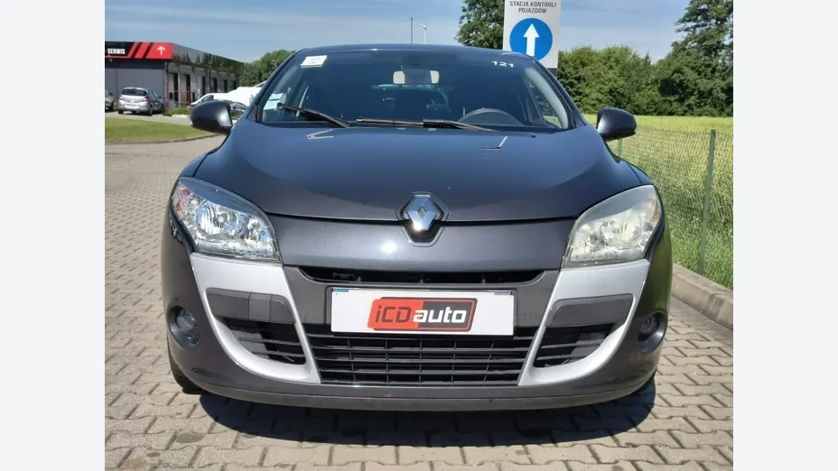 RENAULT Megane -