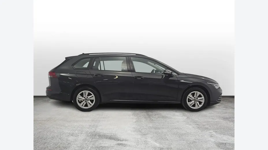 VOLKSWAGEN Golf -