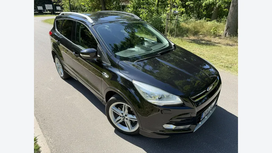 FORD Kuga -