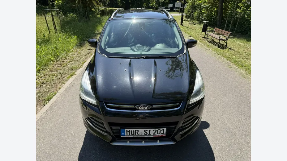 FORD Kuga -