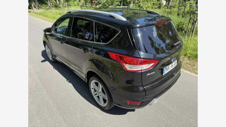 FORD Kuga -