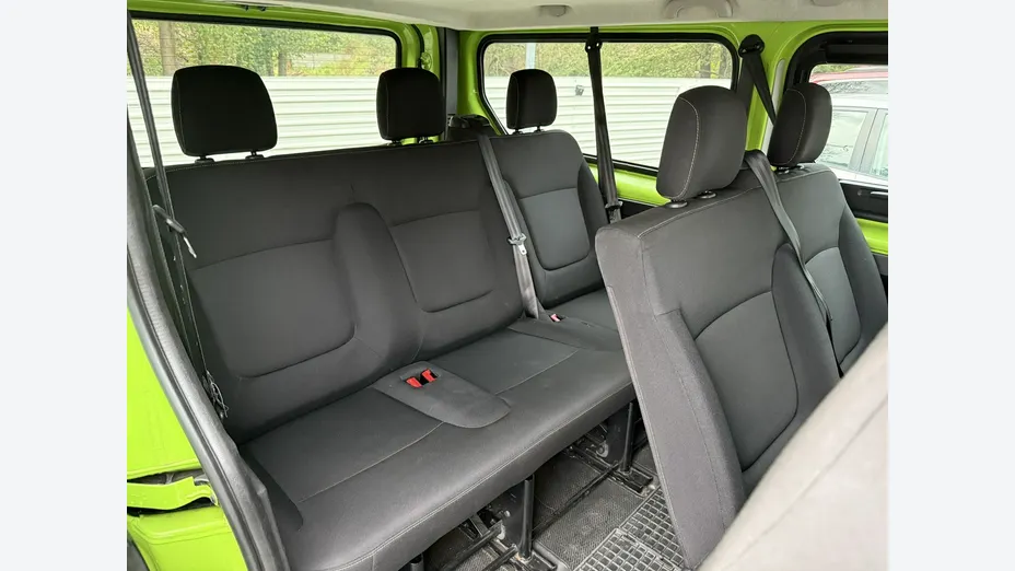 RENAULT Trafic -