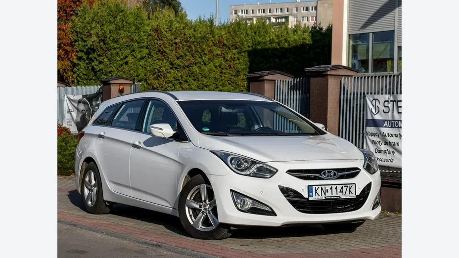 HYUNDAI i40 -