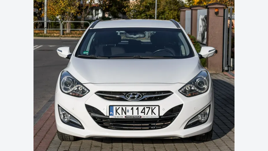 HYUNDAI i40 -
