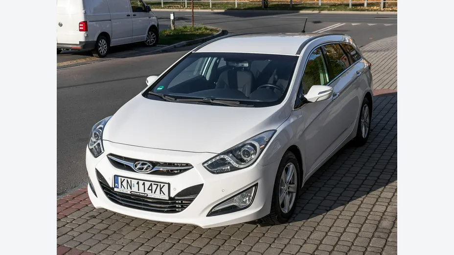HYUNDAI i40 -