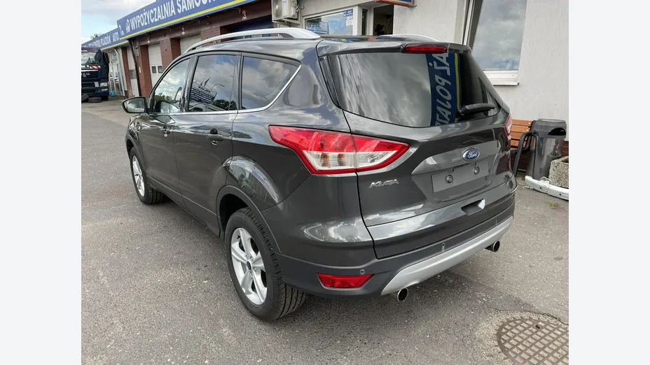 FORD Kuga -