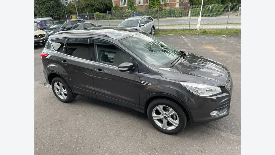 FORD Kuga -
