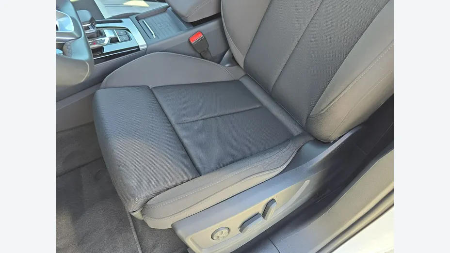 AUDI Q5 -