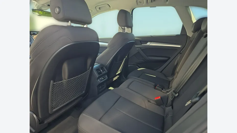 AUDI Q5 -