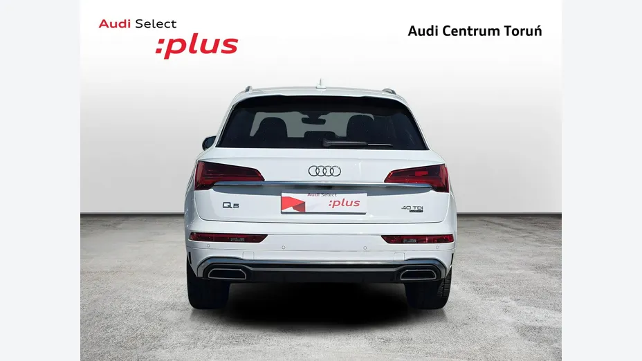 AUDI Q5 -