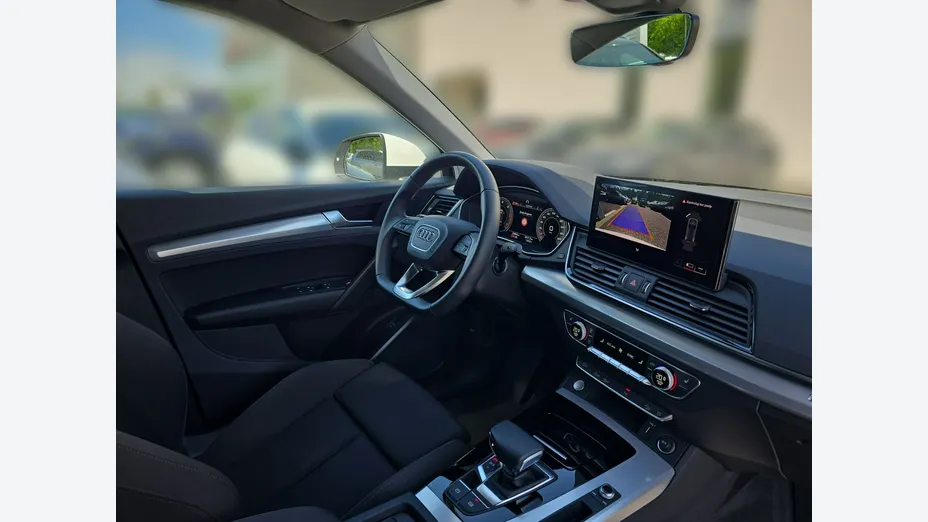 AUDI Q5 -