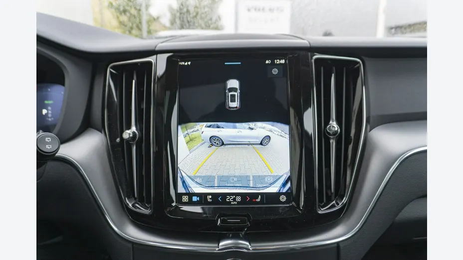 VOLVO XC60 -