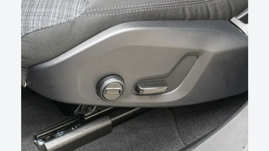 VOLVO XC60 -