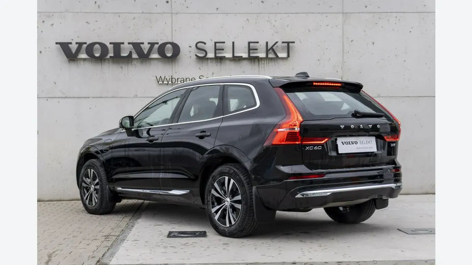 VOLVO XC60 -