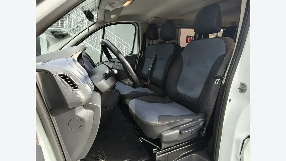 OPEL Vivaro -