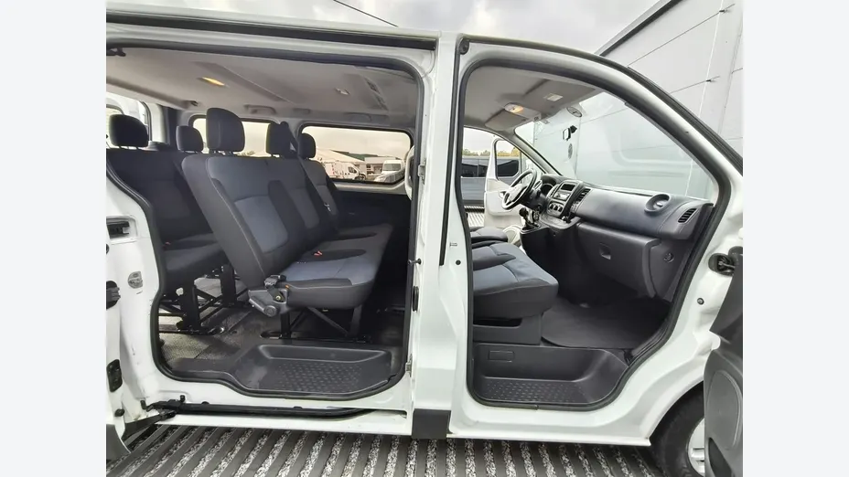OPEL Vivaro -