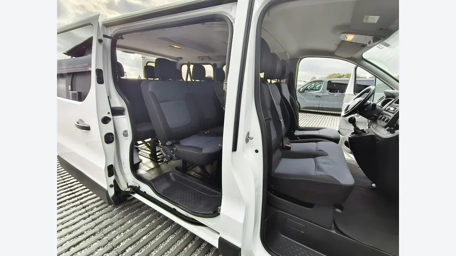 OPEL Vivaro -
