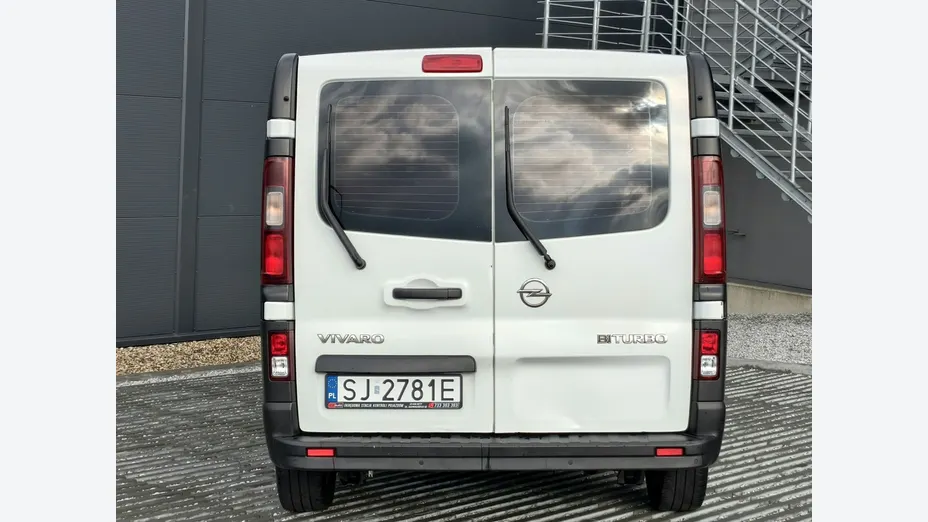 OPEL Vivaro -