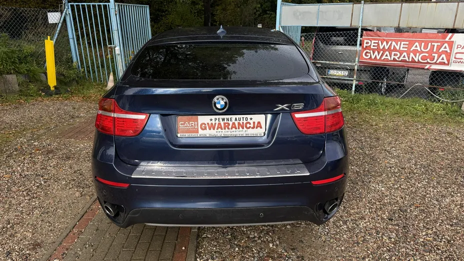 BMW X6 -