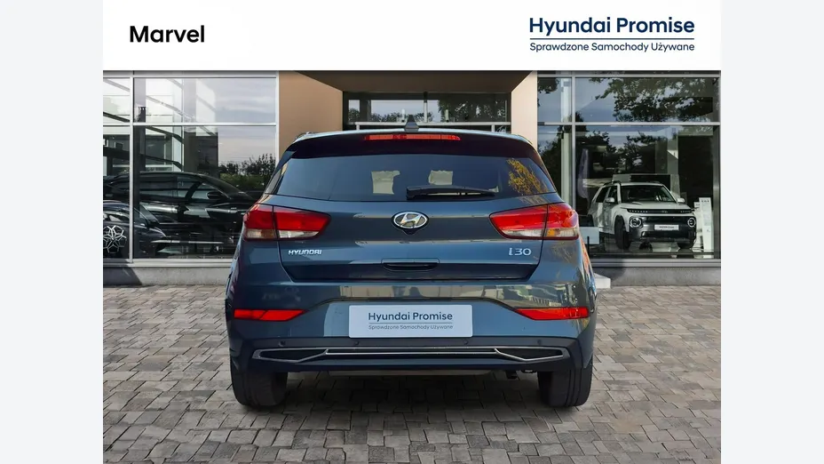 HYUNDAI i30 -