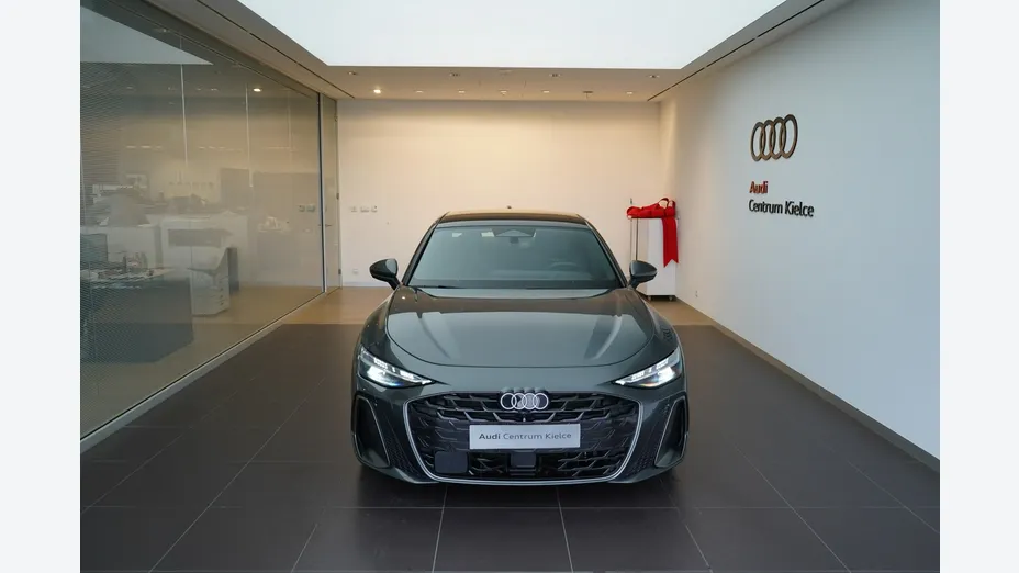 AUDI A6 -