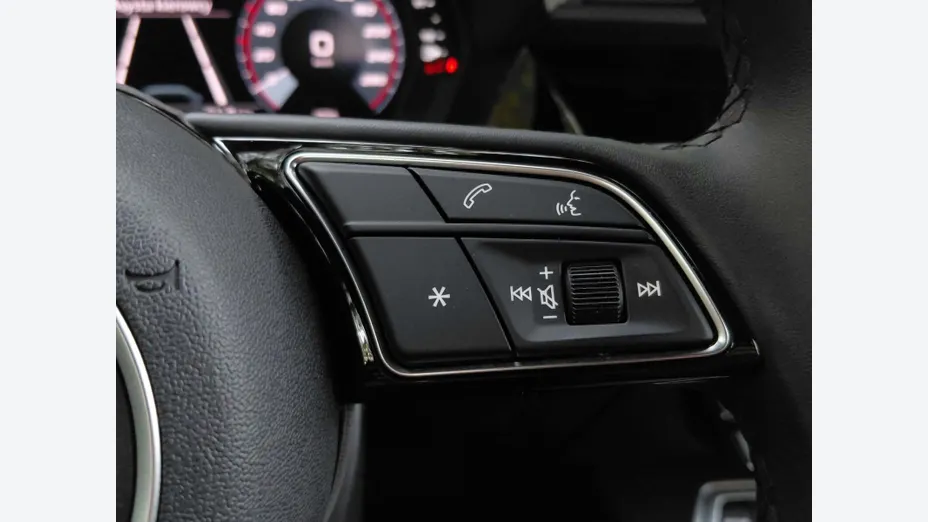 AUDI A3 Limousine -