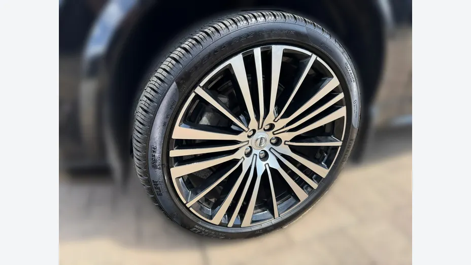 VOLVO XC90 -