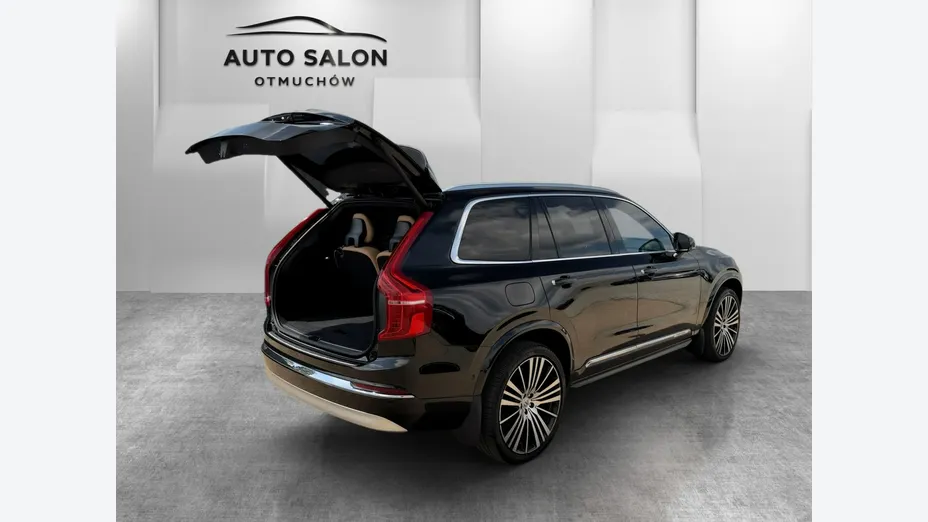 VOLVO XC90 -