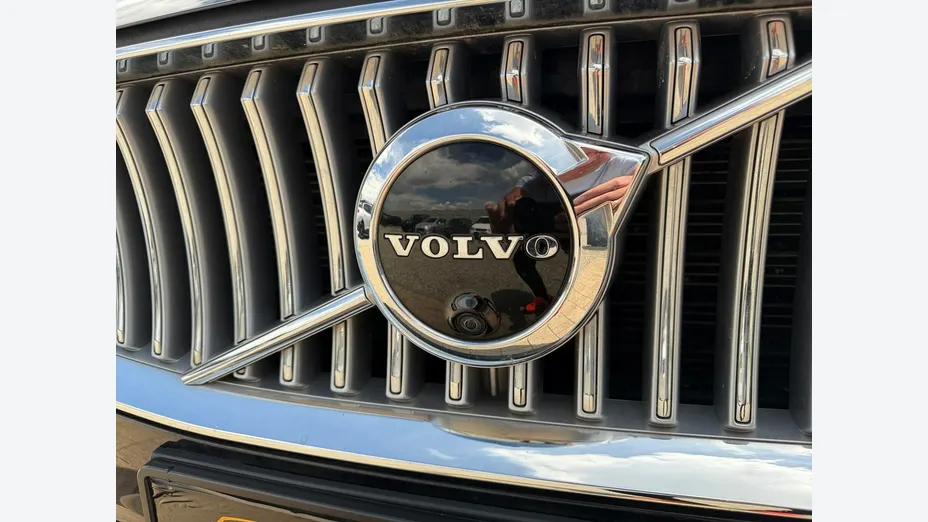 VOLVO XC90 -