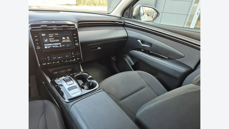 HYUNDAI Tucson -