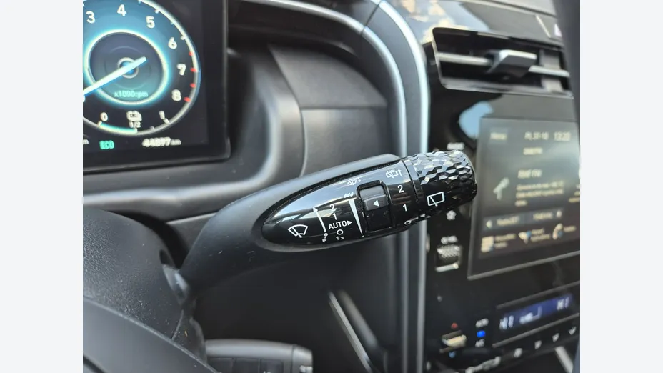 HYUNDAI Tucson -