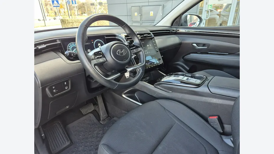 HYUNDAI Tucson -
